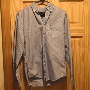American Eagle button down shirt